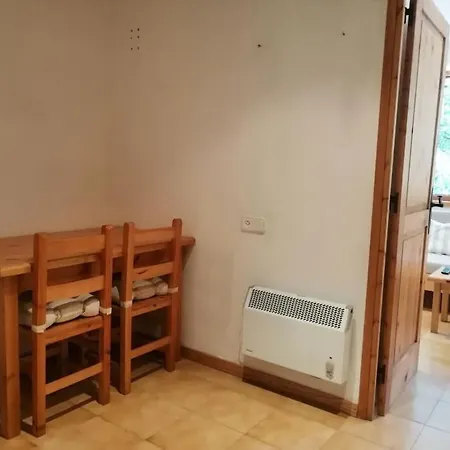 Estudio Luminoso Para Estancia Larga En La Vall De Boi *